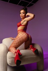 Фотография номер 7 - Камилла, 18 лет