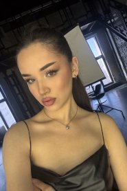 Фотография номер 11 - Арина, 18 лет